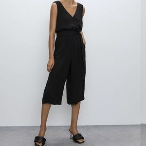 Babaton Maxamillian Jumpsuit Size Large